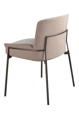 2 cadeiras - 58 x 76 x 54 cm