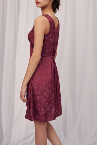 Rechte Jurk - 
Bordeauxrood