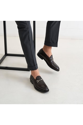 Mocassins em couro - Castanho