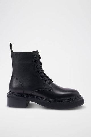Botins em couro - Preto