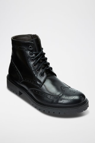 Botins em couro Wing Cap Preto