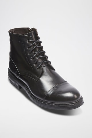 Botins em couro Toe Cap - Preto