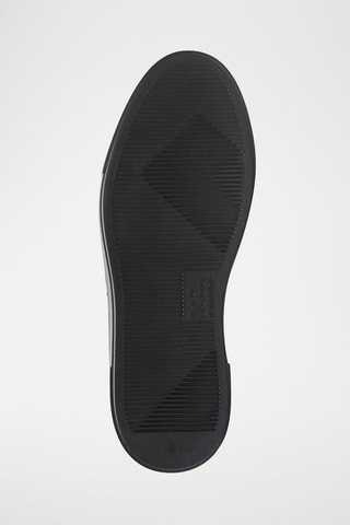 Sapatilhas em couro Regular - Preto