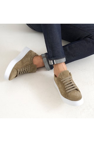 Sapatilhas em nobuck Regular - Castanho