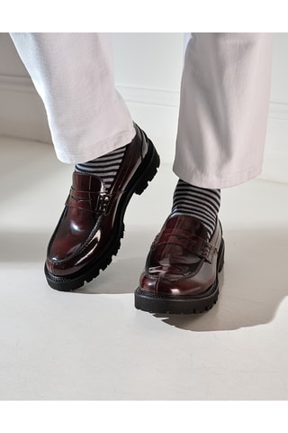 Mocassins de couro envernizado Penny - Bordô