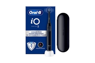 Spazzolino da denti elettrico iO2 con custodia da viaggio - 3 livelli di intensità di spazzolamento