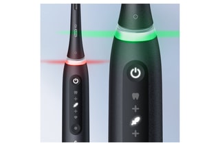 Spazzolino da denti elettrico connesso iO Serie 5 Duo