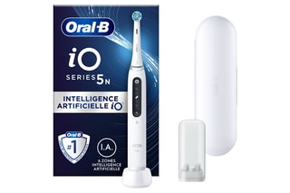 Spazzolino da denti elettrico connesso iO Serie 5n