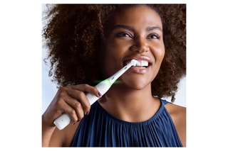 Spazzolino da denti elettrico connesso iO Serie 5n