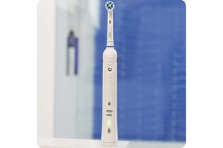 Spazzolino da denti elettrico Oral-B Smart 4 - 4000N