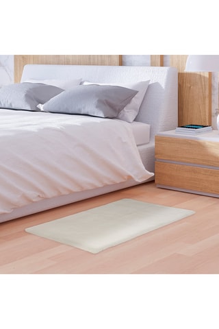 Tapis imitation fourrure 110 x 60 cm - Ecru