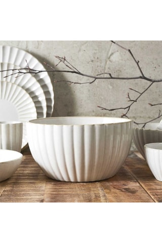 Slakom van Aardewerk- 23,5 cm