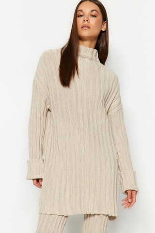 Maglia e pantaloni - Beige