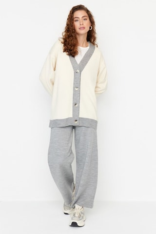 Cardigan e pantaloni - Grigio e bianco