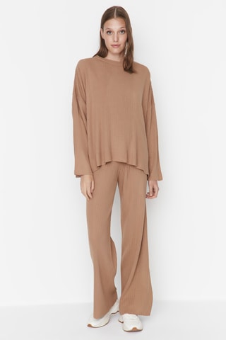 Maglia e pantaloni wide legs - Cammello