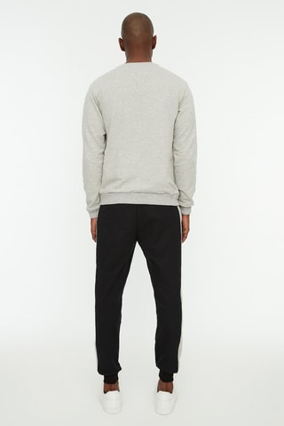 Felpa con cappuccio e pantaloni sportivi - Nero