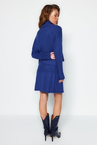 Maglia e gonna a campana - Cobalto