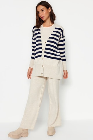 Cardigan e pantaloni - Beige