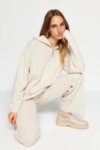 Maglia e pantaloni - Beige