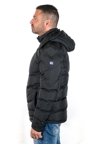 Blusão com capuz - Preto