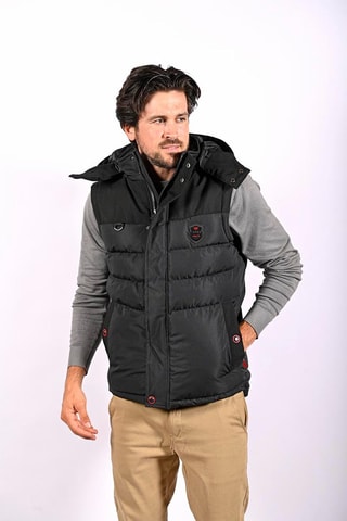 Blusão com capuz Avero Preto