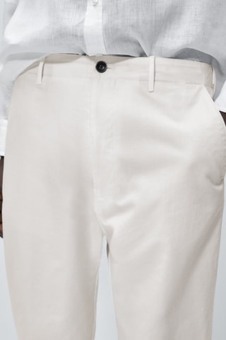 Pantalon chino en coton mélangé avec du lin tapered fit - Ecru