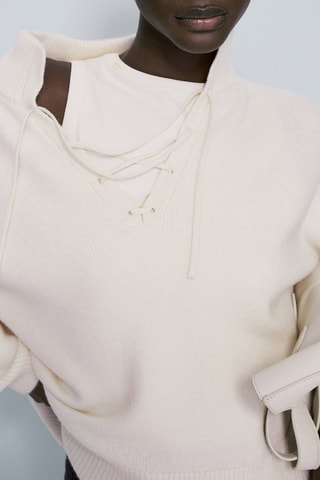 Pull col montant lanières croisées - Ecru