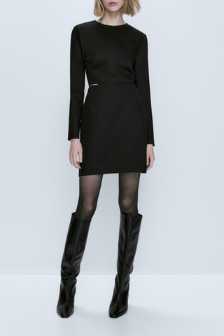 Robe courte noire cut out taille marquée - Noir