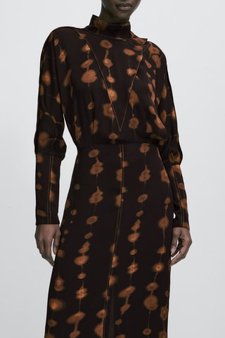 Lange jurk met mouwen - Bruin