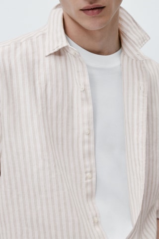 Chemise rayée coupe slim en lin mélangé avec 10% de coton - Beige