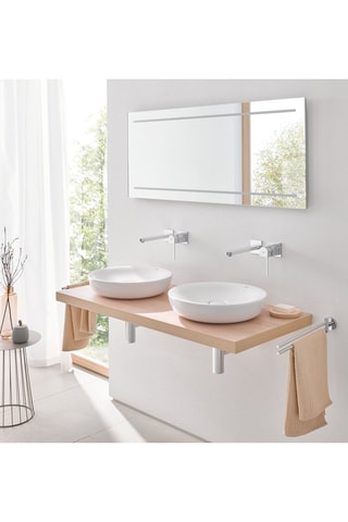 Lavabo redondo sobre encimera