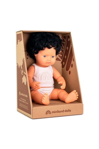 Boneca - 38 cm A partir dos 3 anos