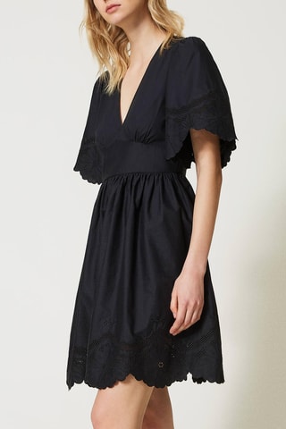 Vestido estilo patinadora em bordado inglês - Preto