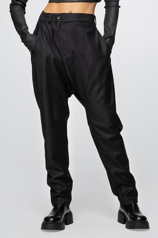 Calças casual de lã 
Preto