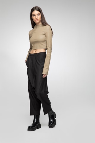 Calças casual de lã 
Castanho-escuro