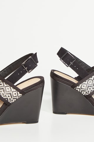 Sandalias de cuña Image - Negro