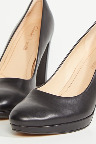 Zapatos de piel de tacón Kendra Sienna - Negro