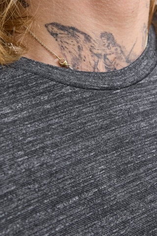 T-shirt - Gemêleerd Zwart