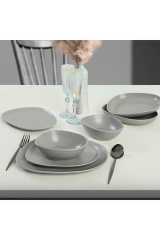 Keramisch Servies 
24-delig