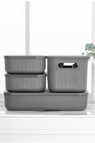 4 contenitori make-up - 18,5 e 26 cm