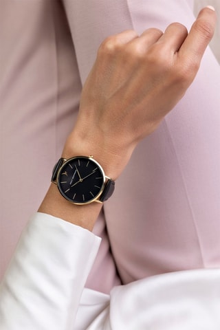 Leren Quartz Horloge - Zwart en Goudkleurig - Victoria Walls