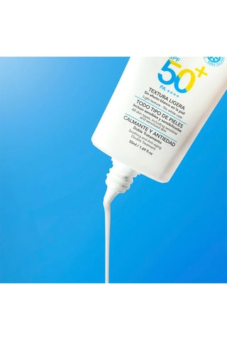 Sérum solaire anti-âge - Tout type de peau - SPF 50+ / PA++++ - 50 ml