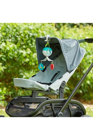 Móvil nómada con música