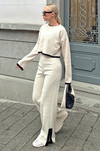 Pull court et pantalon taille haute - Beige