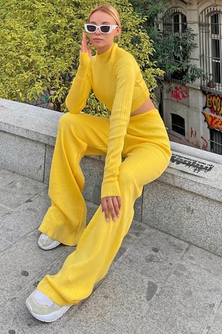 Pull court et pantalon regular taille haute - Jaune