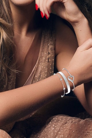 2 pulseiras rígidas e 1 pulseira - Prateado