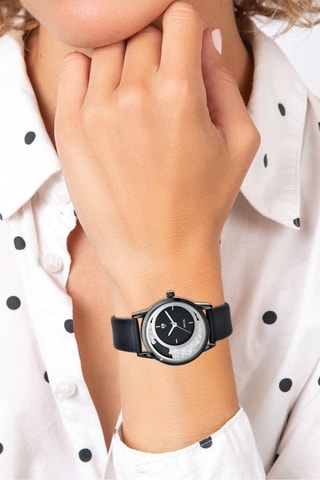 Relógio de quartzo em couro - Preto e prateado