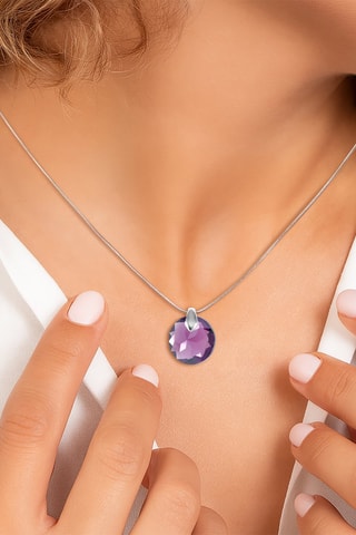 Colar com 3 pendentes - Violeta, azul e branco