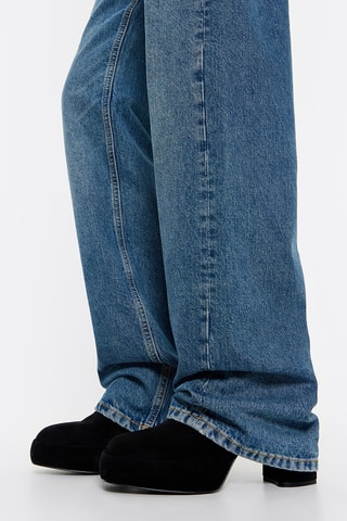 Stivaletti in pelle scamosciata - Nero