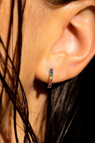 Orecchini a cerchio Colorful love - Oro giallo, smeraldi, rubini e zaffiri - Diamanta